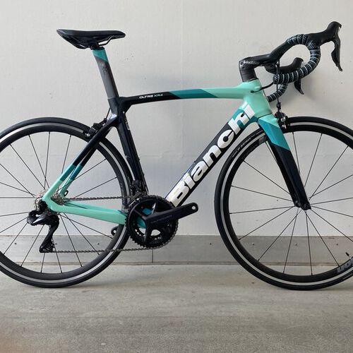 Oltre XR4 RIM Shimano Ultegra DI2; RS Sport Kaarst